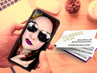 This is what happens when your girlfriend checks your s...