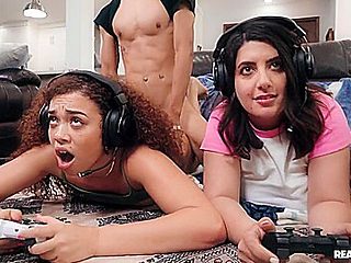 Fucking With The Gamers - Hotgirlsgame