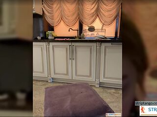 Amazoniiaa Free sex chat at stripTango