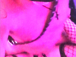 Ppig Bigsexydaddyd Makes Domkat Kat-licious Squeal in P...