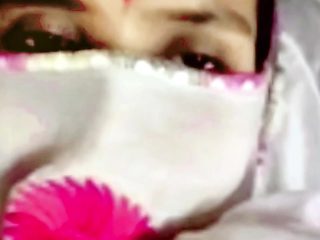 Indian Desi Sexy Bhabhi Fingring In Pussy, Female Orgas...