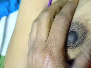 18 Years And Big Bbc - Bhabhi Tite Pussy Pussy Bhabhi K...