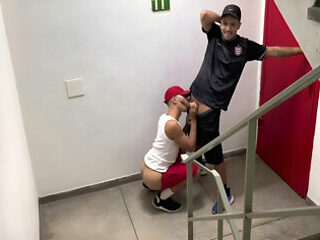 Encontrei Twink Pauzudo Passivo Na Escada Do Predio - A...