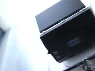 Masturbating Babe - PornXN