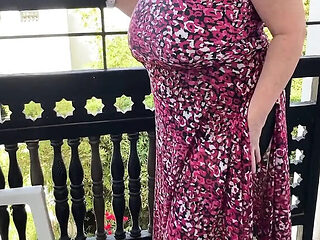 Stunning Aunty Sandra in Black Stockings and Girdle - B...