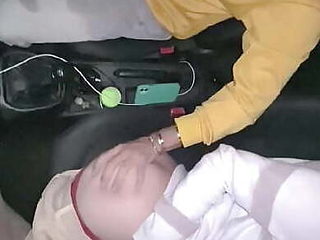 Cruising married uber driver fucks teen twink&#039;s mo...