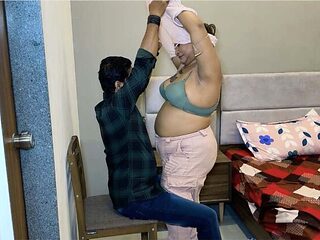 Mistress Cheats with Servant in HD Hindi Audio