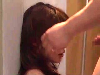 09921,A woman's pleasure is in full swing!