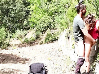 Skinny Small Tits Magia Rosa Outdoor Blowjob and Eating...