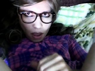 Paulina Doll Self-Facial cum Swallow