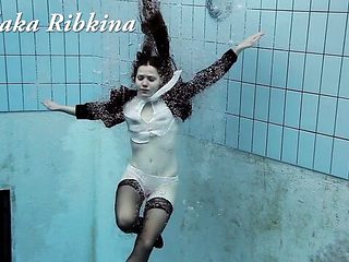 Shower scene with stunner siren from Underwater Show