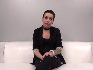 Enchanting the Czech MILF Veronika with Tattoos