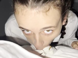 Fucked Her In The Hallway And Cum In Her Mouth