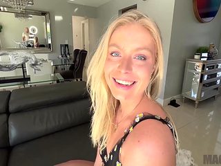 Petite Blonde Bubble Butt White Girl Krissy Knight Gets...