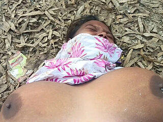 Desi Bhabhi Outdoor Anal Fuck with Huge Boobs and Big Ass