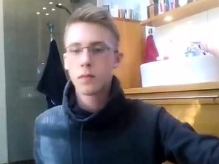 Schaluer Junge
