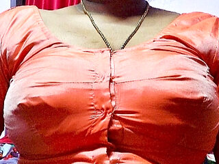 The Beautiful Mistress Has Two Big Breasts