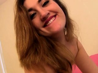 amateur blowjob cumshot finish in her mouth