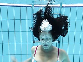 Fantastic cutie&#039;s water porn