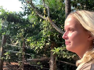 Amateur blonde girl making a sex tape with her partner