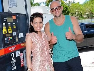 Good hard fuck in the sideways pose with a slim girlfri...