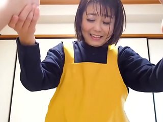 481acz-121 Subjective Camera Video Of A Girl Being Diap