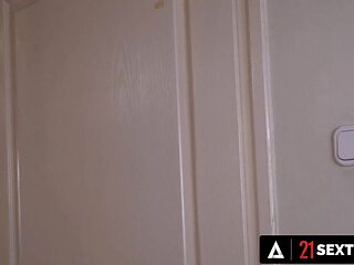 21 SEXTREME - Hot Babe Renata Fox Drilled By Horny Old ...