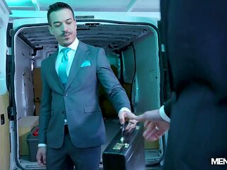 Pure Suit Mafia - MENatPLAY