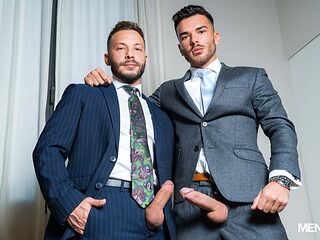 Young Flatmate - MENatPLAY