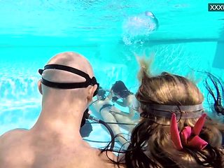Underwater Show - swimming pool teen (18+) xxx