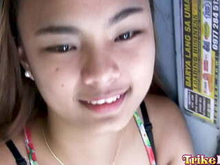Asian teen loved when he finished on her after fucking