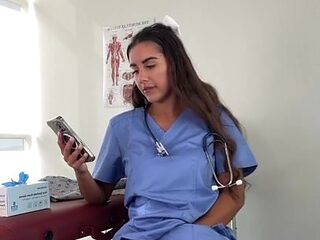 Mature Mia receives passionate creampie and squirting p...
