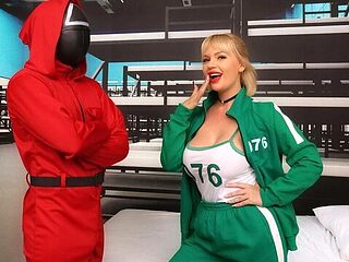 Magical Emily Thorne - big cock porn - Sexmex