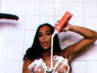 Amateur Blonde With BIG BOOBS Hot Free Cam Show