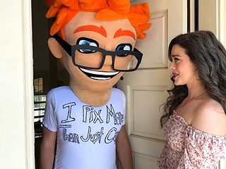 The Porn Dude s Casting Couch: Nicole Vaunt s Breakdown...