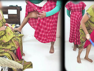 Sexy Komal's lesbian affair with her maid - amateu...