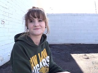 GloryholeSwallow - Roxanne's 1st Visit