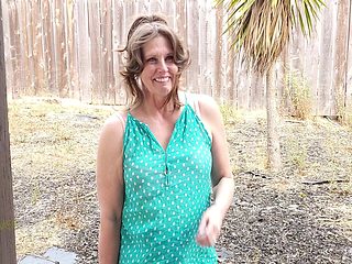 A Mature Milf Masseuse Sucks And Fucks Her Blind Psychi...