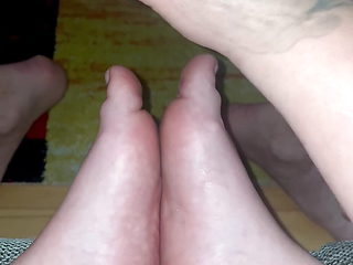 Sexy Amateur Handjob and Nice Feet