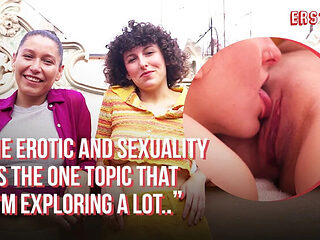 German amateur lesbians Anna F and Nina A hardcore puss...