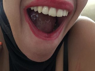 Big Ass Tunisian Arab Milf Loves Blowjob Sex In Hijab