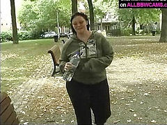 BBW jogging does some pussy sport