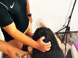 Moto X Recebeu O Pagamento Em Forma De Sexo 2 - Tia Camila