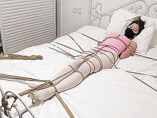 Ballerina Bedtied