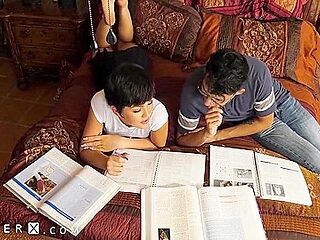 Daisy Taylor Seduces Her New Stepbrother