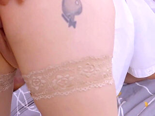 Elyna Flower - Round 3 - This Is How I Like It in Bed!