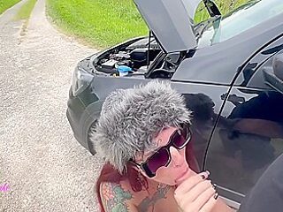 Meu Carro Quebrou E Tive Que Pagar Com A Bucetinha Pra ...
