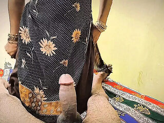 Desi Aunty Gullnazkhan Sucks Neighbor&#039;s Big Dick -...