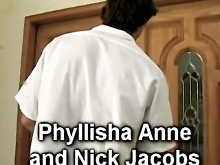 Watch looking-good lover&#039;s scene