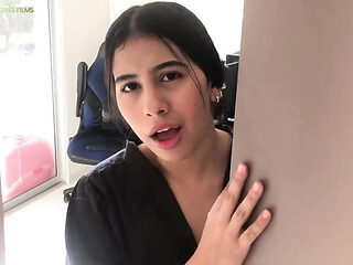 Neighbor Wife Vayolet Gives Blowjob For Sugar - Big Ass...